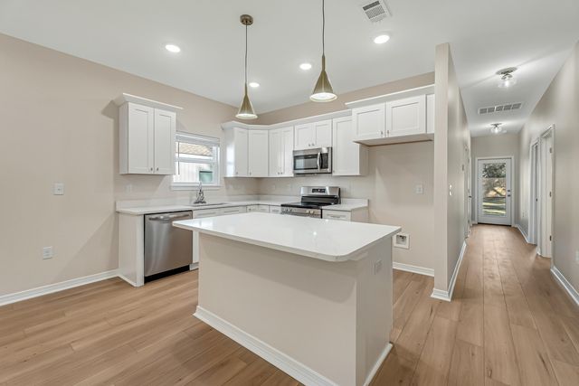 3802 Golden Acres Circle, Crestview, FL 32539