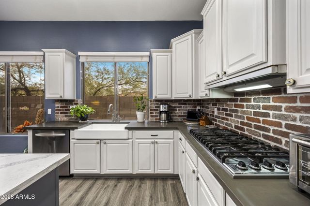 32646 N 42ND Place, Cave Creek, AZ 85331