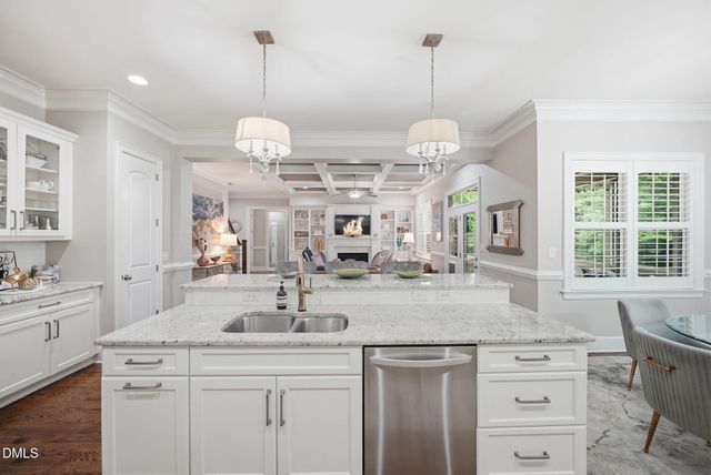 917 Cambridge Hall Loop, Apex, NC 27539