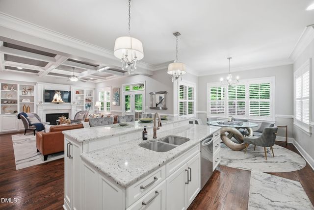 917 Cambridge Hall Loop, Apex, NC 27539