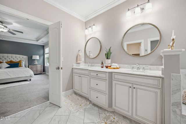 917 Cambridge Hall Loop, Apex, NC 27539