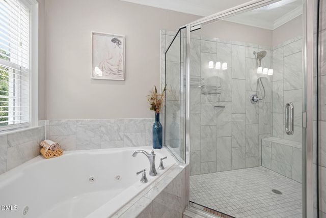 917 Cambridge Hall Loop, Apex, NC 27539