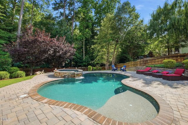 917 Cambridge Hall Loop, Apex, NC 27539