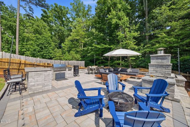 917 Cambridge Hall Loop, Apex, NC 27539