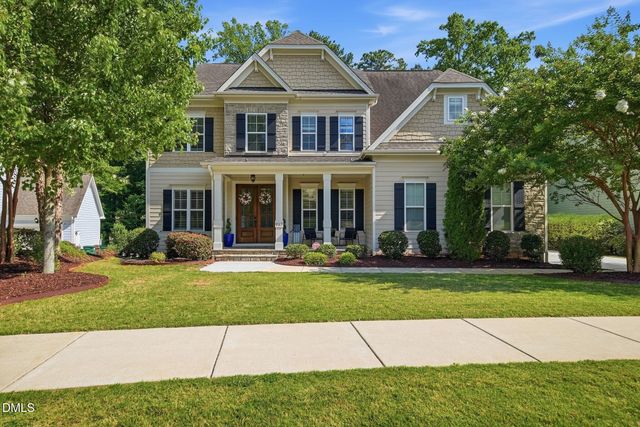 917 Cambridge Hall Loop, Apex, NC 27539