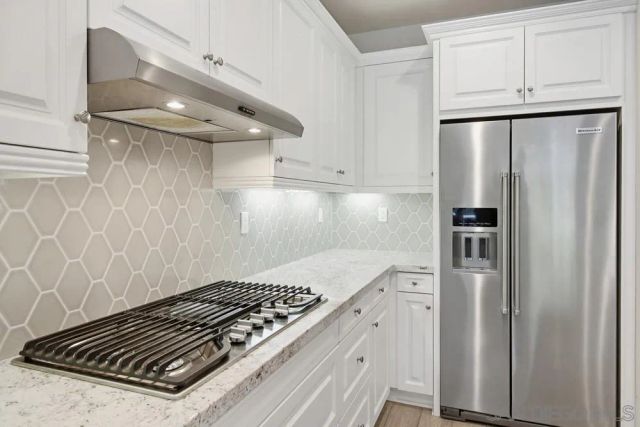 7938 Lusardi Creek Ln, San Diego, CA 92127