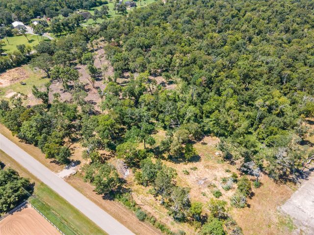 145 Cr-849, Brazoria, TX 77422