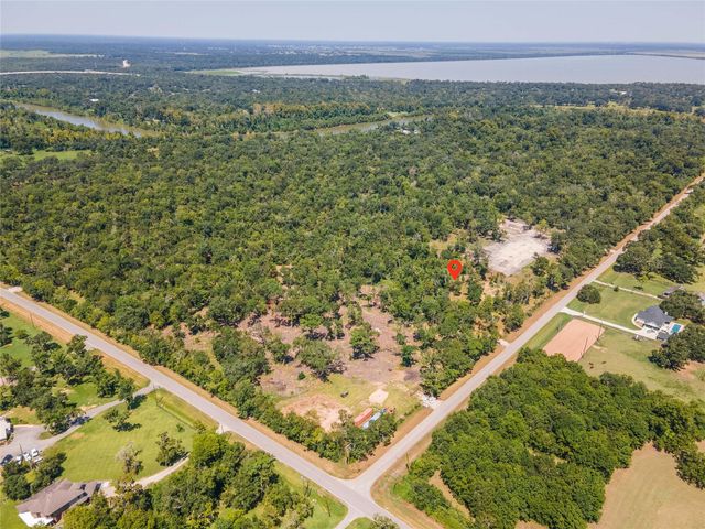 145 Cr-849, Brazoria, TX 77422