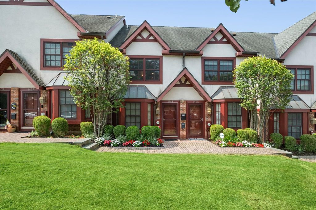 144 Brook Street B, Scarsdale, NY 10583