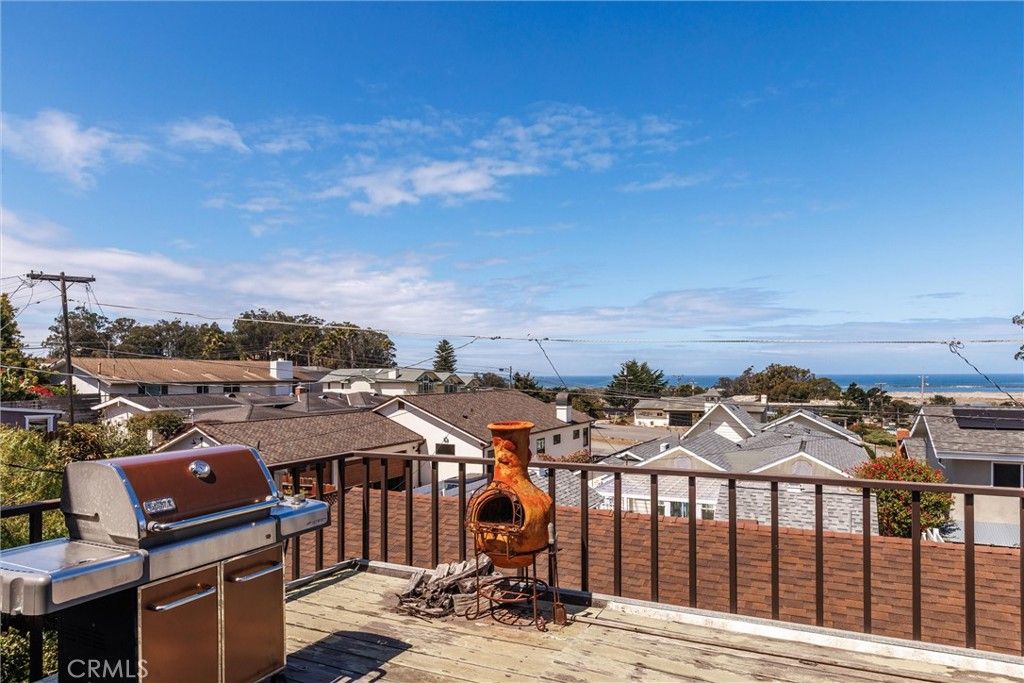 Image 18 of property listing at 487 & 489 Estero, Morro Bay, CA 93442