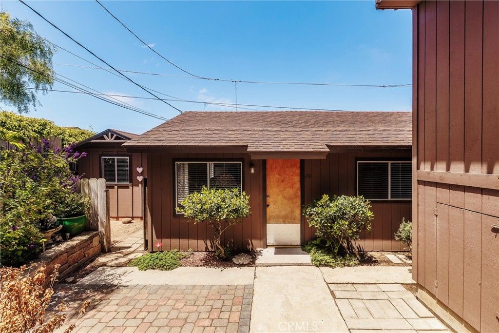Image 26 of property listing at 487 & 489 Estero, Morro Bay, CA 93442