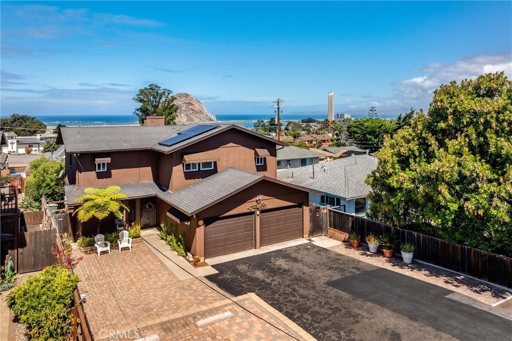 Image 3 of property listing at 487 & 489 Estero, Morro Bay, CA 93442
