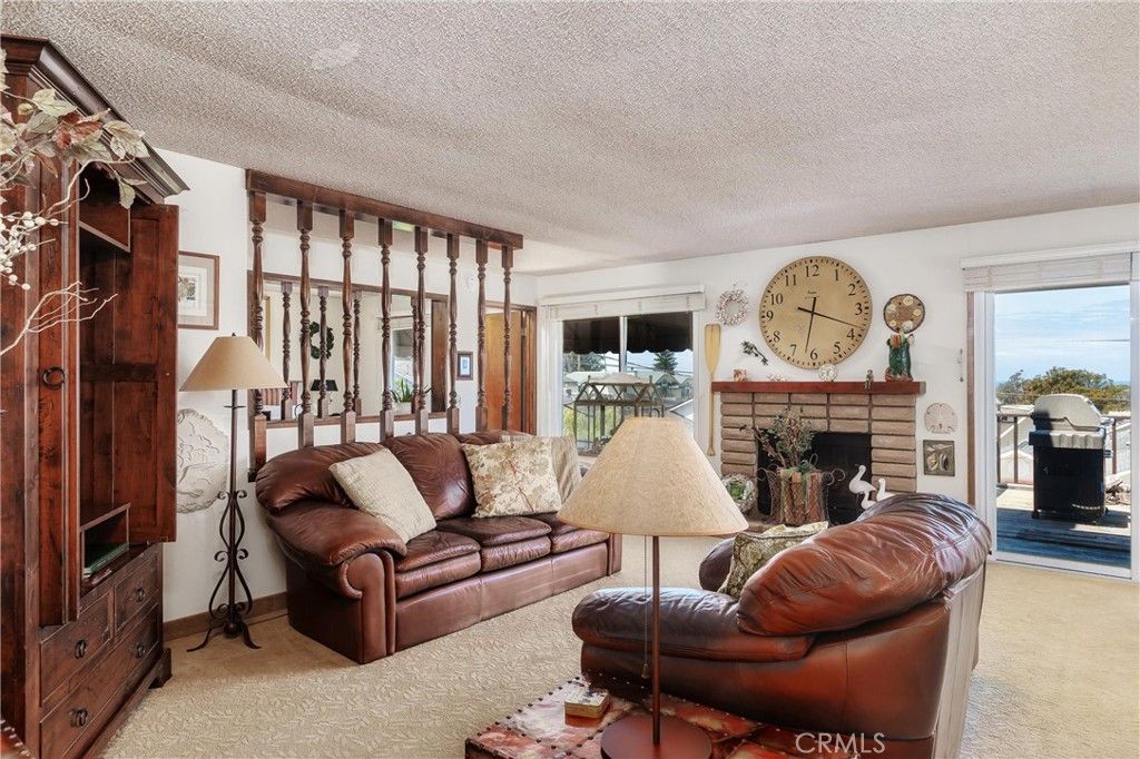 Image 5 of property listing at 487 & 489 Estero, Morro Bay, CA 93442