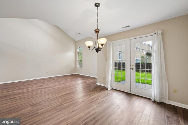 9 MINIVER CT, Mount Laurel, NJ 08054