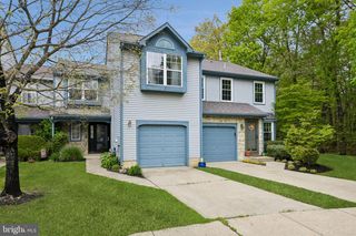 9 MINIVER CT, Mount Laurel, NJ 08054