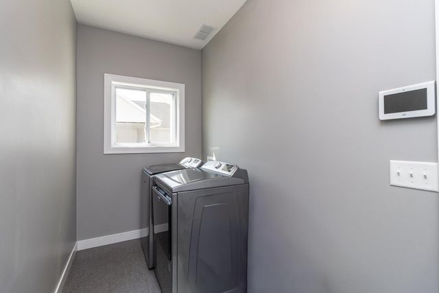 1114 Susan Lane, Roberts, WI 54023