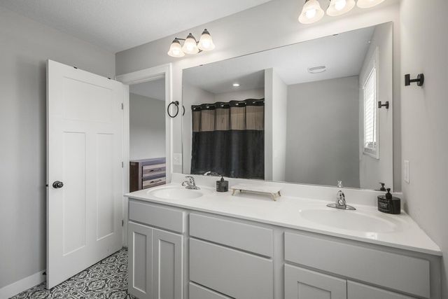 1114 Susan Lane, Roberts, WI 54023