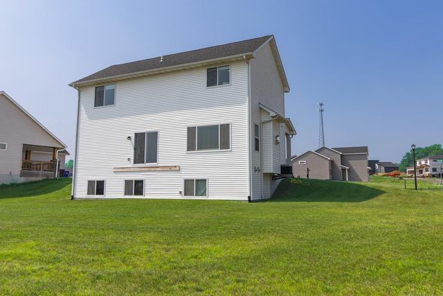 1114 Susan Lane, Roberts, WI 54023