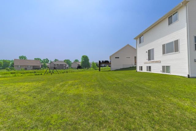 1114 Susan Lane, Roberts, WI 54023