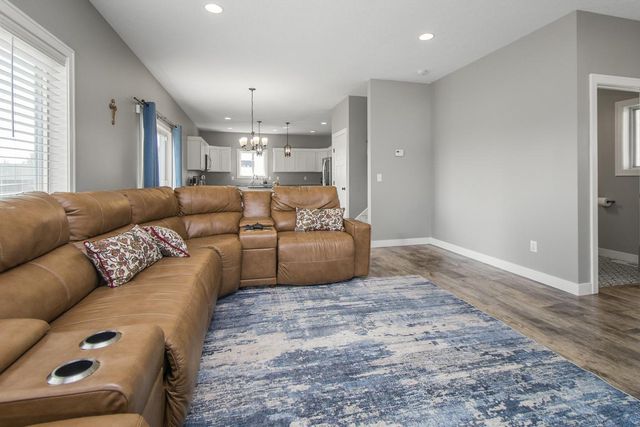 1114 Susan Lane, Roberts, WI 54023