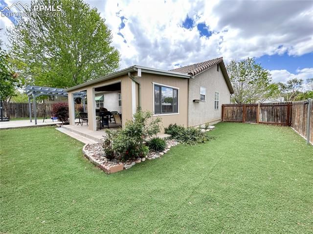 560 N Robinson Avenue, Florence, CO 81226