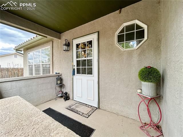 560 N Robinson Avenue, Florence, CO 81226