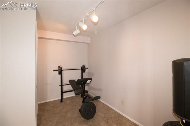 560 N Robinson Avenue, Florence, CO 81226