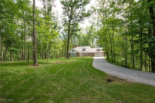 389 Bentleyville Road, Moreland Hills, OH 44022