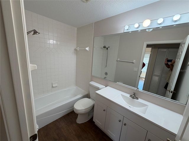 7224 49TH AVENUE E, Bradenton, FL 34203