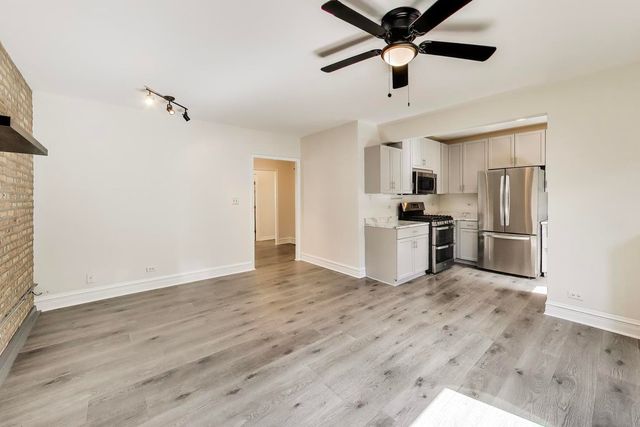 142 Clyde Avenue 3W, Evanston, IL 60202