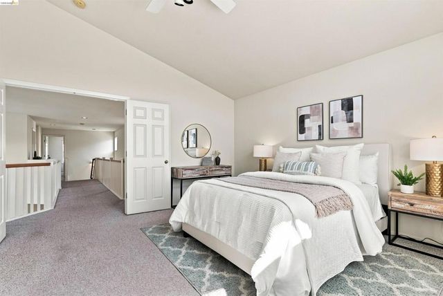 24 Southwind Cir, Richmond, CA 94804