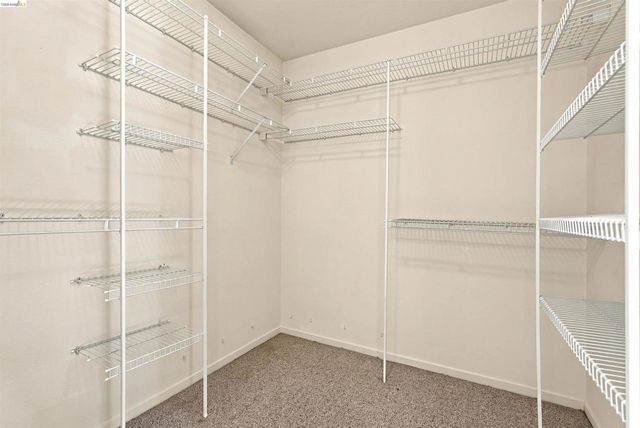 24 Southwind Cir, Richmond, CA 94804
