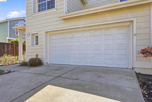 24 Southwind Cir, Richmond, CA 94804