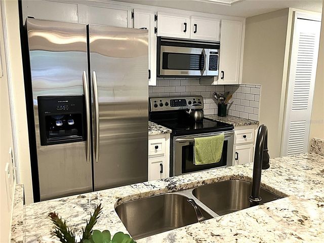 956 5TH STREET 9A, Clermont, FL 34711
