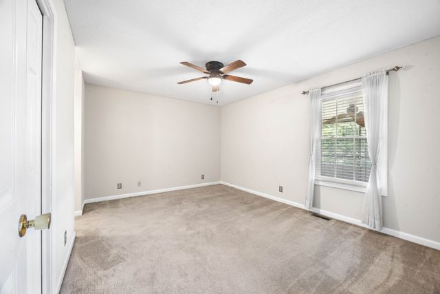 182 Cummings Creek Rd, Clarksville, TN 37042