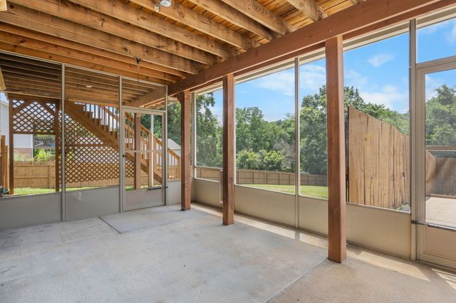 182 Cummings Creek Rd, Clarksville, TN 37042