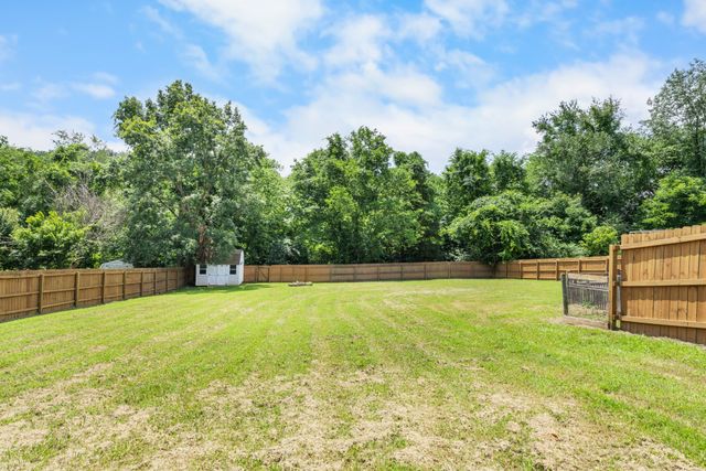182 Cummings Creek Rd, Clarksville, TN 37042