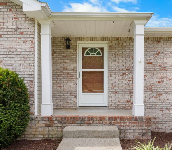 182 Cummings Creek Rd, Clarksville, TN 37042