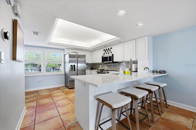 11835 3RD STREET E, Treasure Island, FL 33706