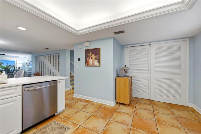 11835 3RD STREET E, Treasure Island, FL 33706