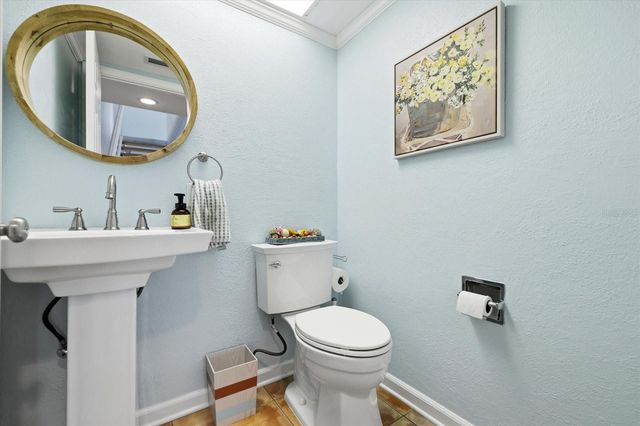 11835 3RD STREET E, Treasure Island, FL 33706