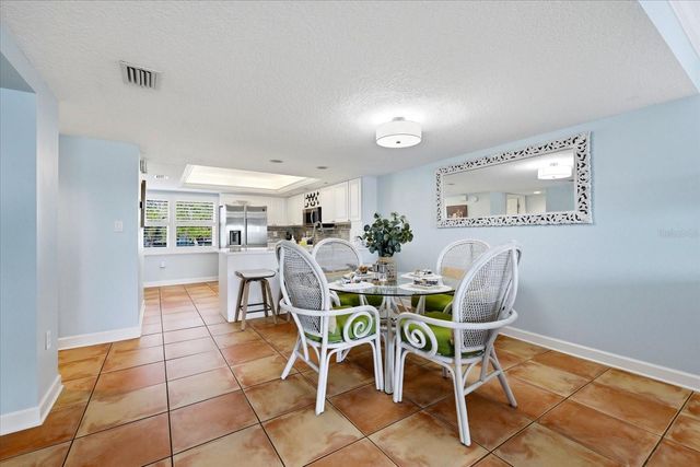 11835 3RD STREET E, Treasure Island, FL 33706