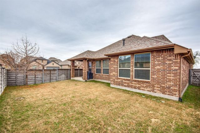 867 Forest Street, Little Elm, TX 76227