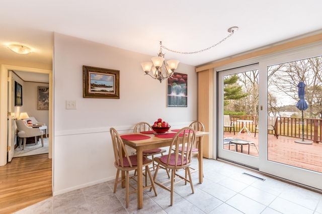 9 Mansfield Avenue, Marstons Mills, MA 02648