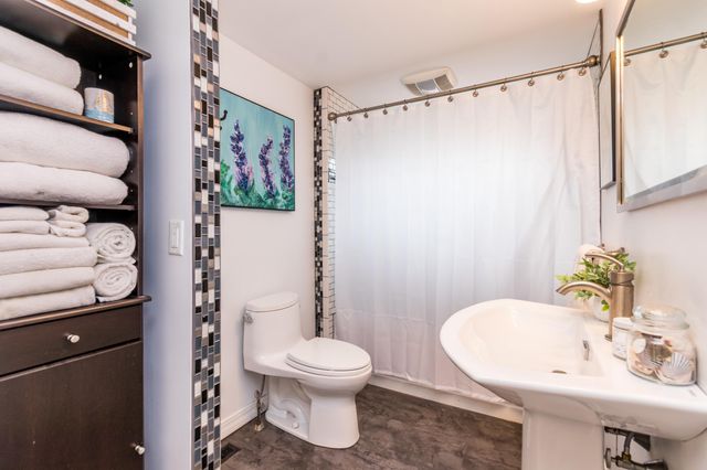 9 Mansfield Avenue, Marstons Mills, MA 02648