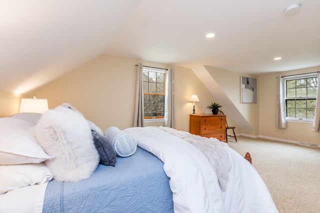 9 Mansfield Avenue, Marstons Mills, MA 02648