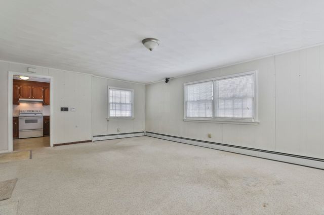 8 Prince Drive, Hudson, NH 03051