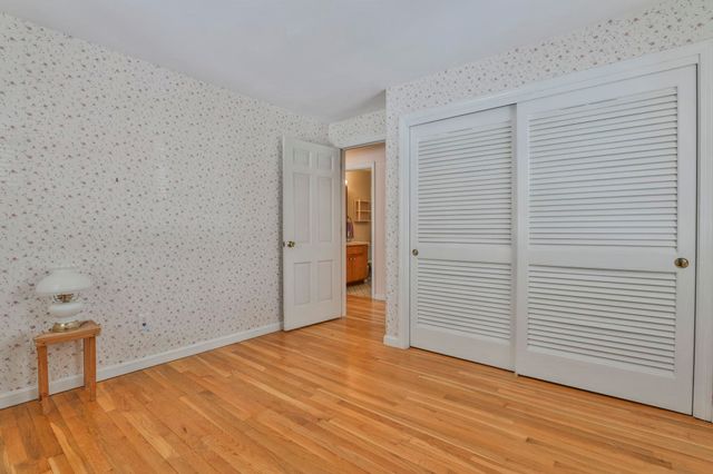 8 Prince Drive, Hudson, NH 03051