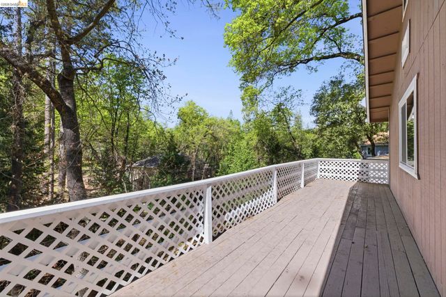 22462 E Rhine River Dr, Sonora, CA 95370