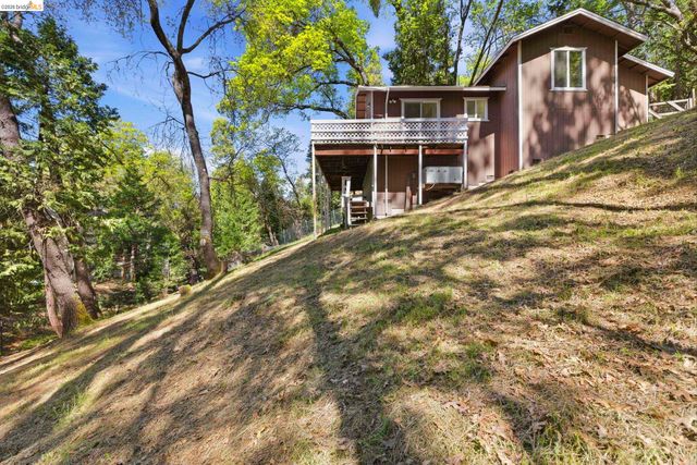 22462 E Rhine River Dr, Sonora, CA 95370